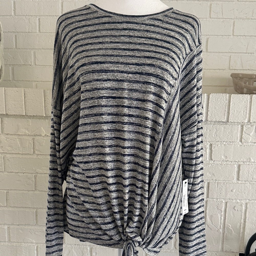 a.n.a Navy and Gray Striped Long Sleeve Top